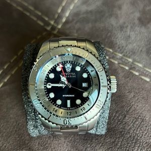 Invicta Hydromax